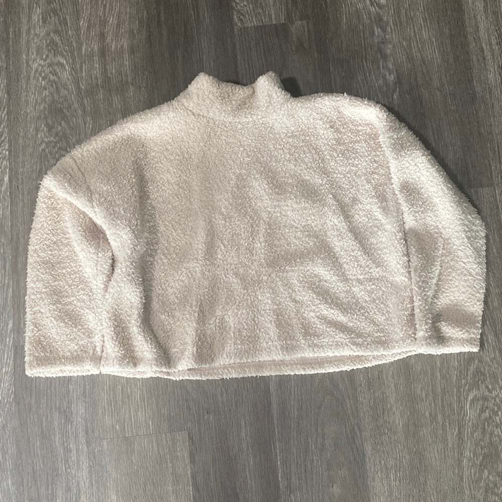 American Eagle cropped Sherpa Turtleneck